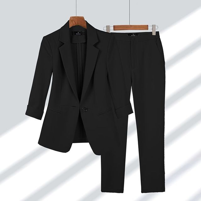 Women's Blazer Set – Elegant Tailored Blazer and Pants Outfit for Work