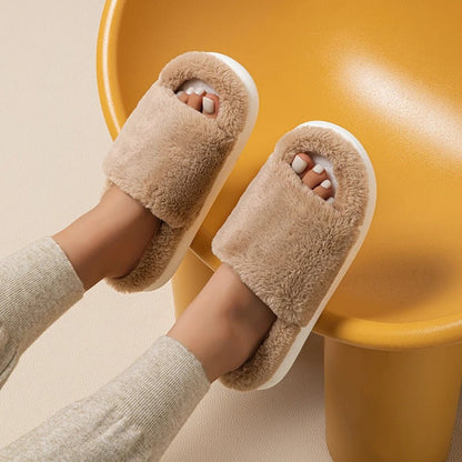 Comfortable Women's Slippers – Soft Plush House Shoes for Cozy Relaxation