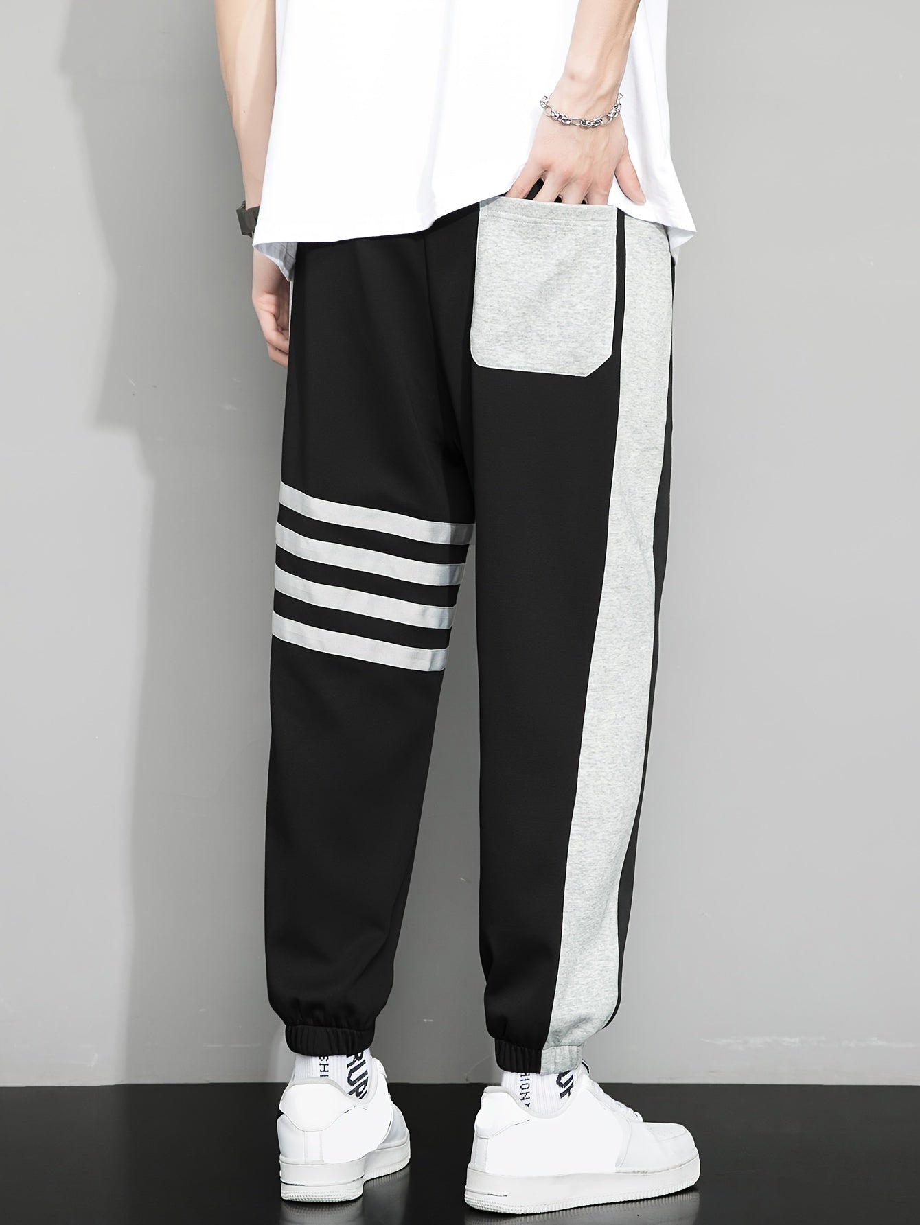 Men's Striped Sweatpants – Comfortable Casual Joggers for Gym and Lounge