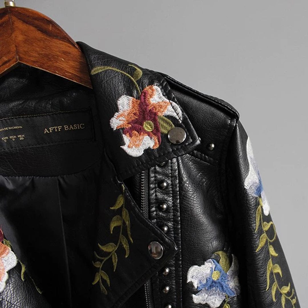 Leather Jacket for Women – Elegant Floral Patterned Outerwear for Stylish Looks