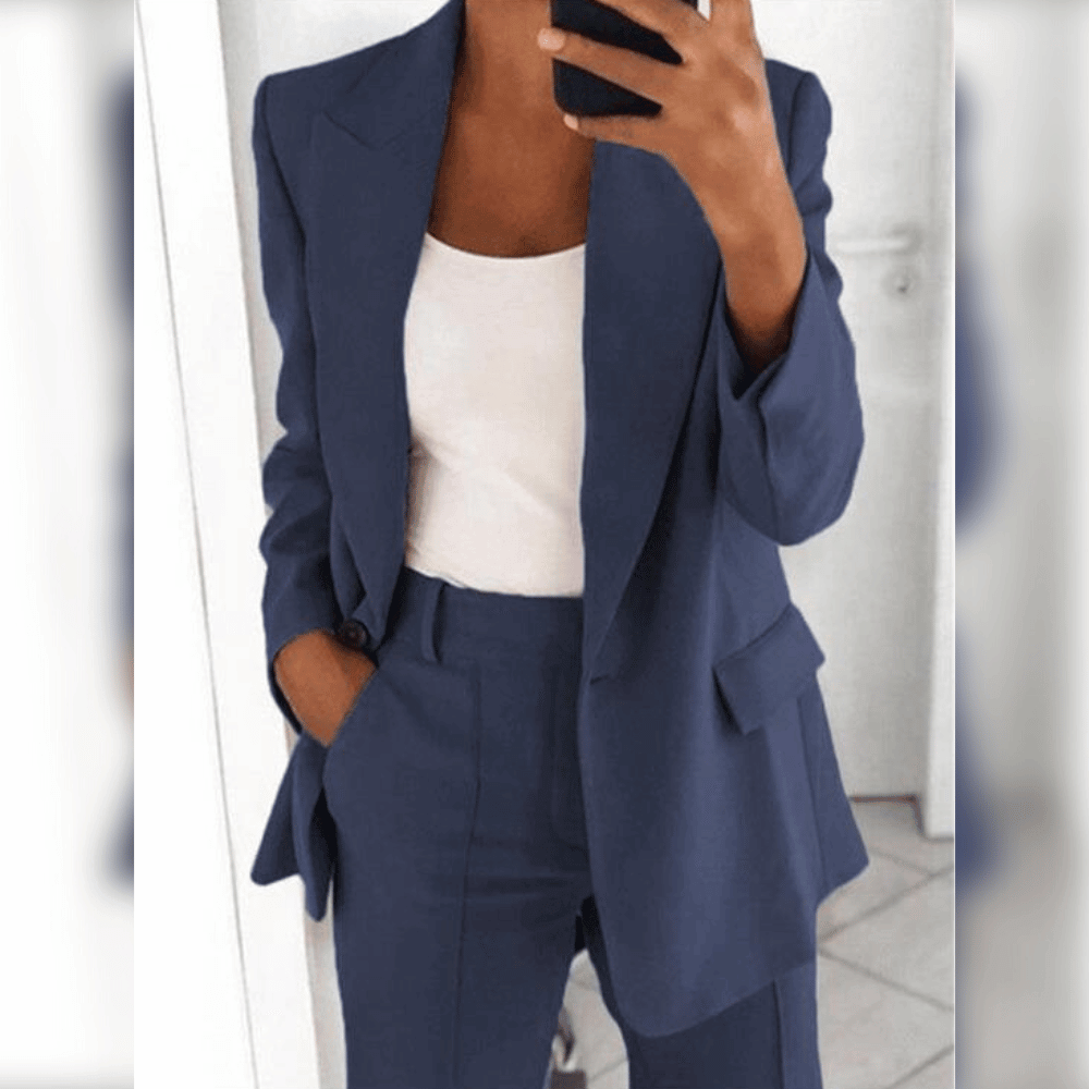 Women’s Stylish Suit – Elegant Tailored Blazer and Trousers Set for Work