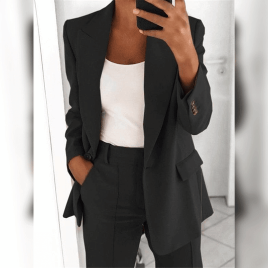 Women’s Stylish Suit – Elegant Tailored Blazer and Trousers Set for Work