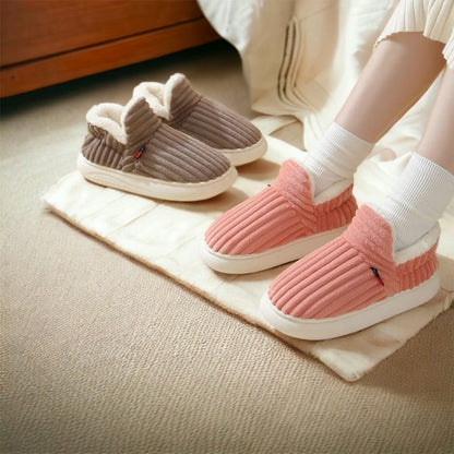 Comfortable Women’s Slippers – Soft Plush House Shoes for Indoor Relaxation