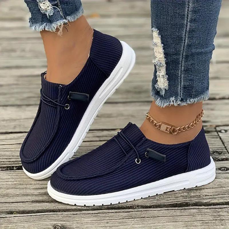 Comfortable Women's Shoes – Stylish Sneakers and Flats for Everyday Wear