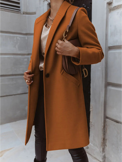 Stylish Women's Coat – Elegant Warm Outerwear with Trendy Design Details