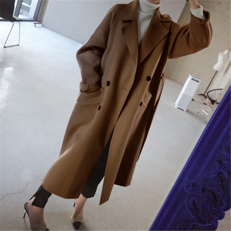 Long Elegant Coat for Women – Stylish Warm Outerwear for Winter Fashion