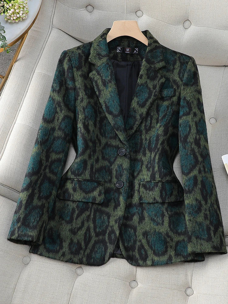 Leopard Print Blazer for Women – Stylish Animal Print Jacket for Work or Casual Wear