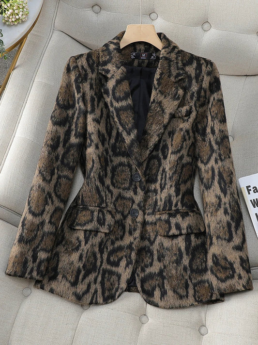 Leopard Print Blazer for Women – Stylish Animal Print Jacket for Work or Casual Wear