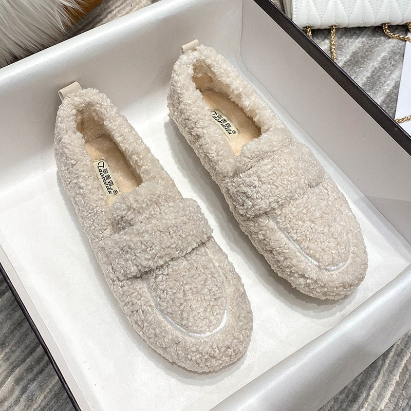 Women's Plush Loafers – Comfortable Soft Slippers for Casual and Chic Style