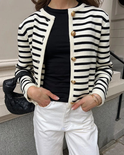 Women's Striped Cardigan – Cozy Knit Sweater for Casual and Chic Outfits