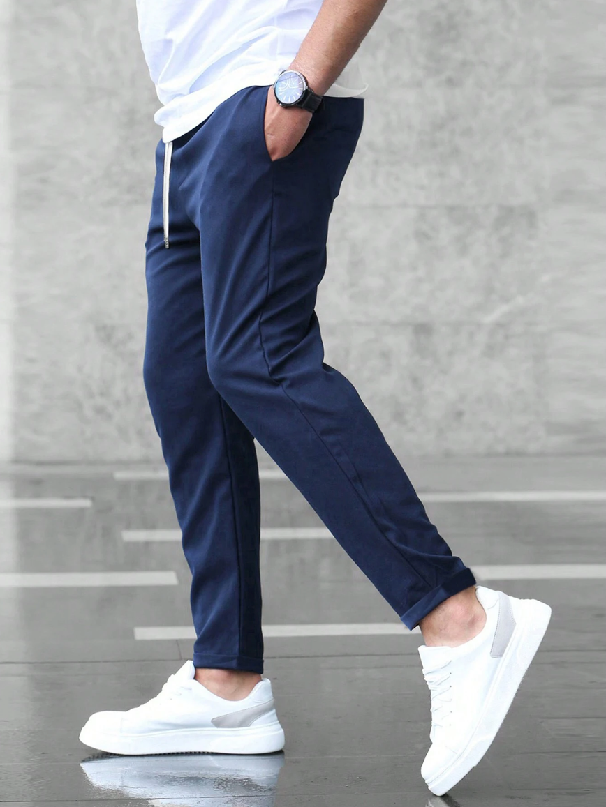 Cropped Trousers for Men – Stylish Lightweight Casual Pants for Summer Wear