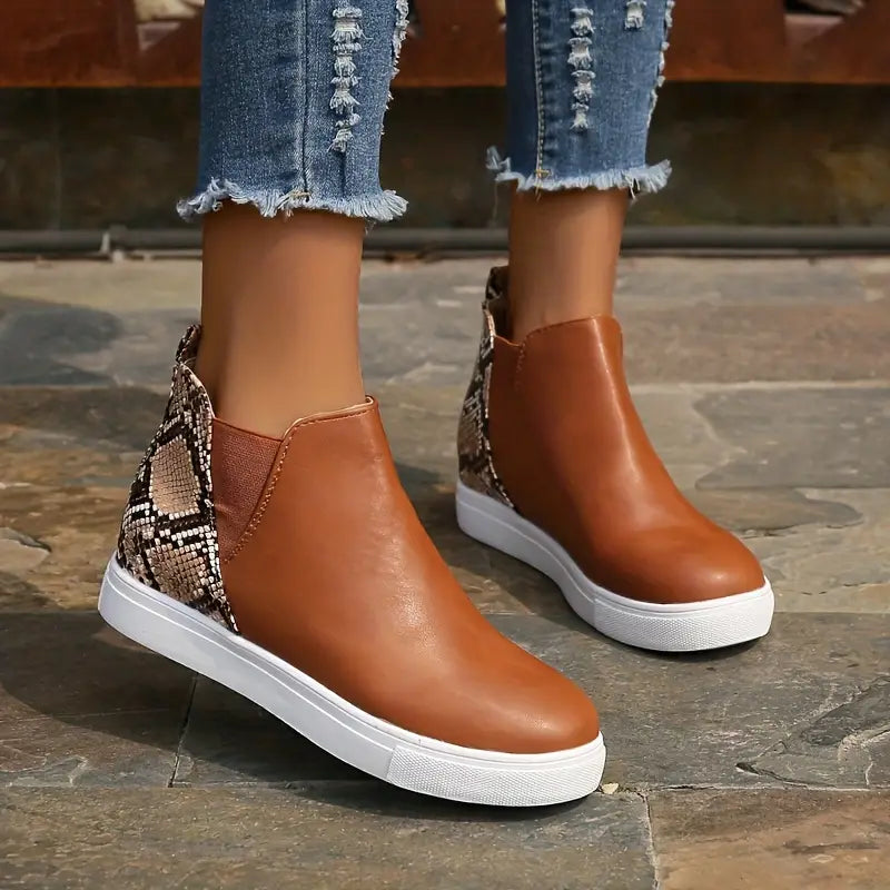 Casual Boots for Women – Stylish Ankle Boots in Leather for Everyday Wear