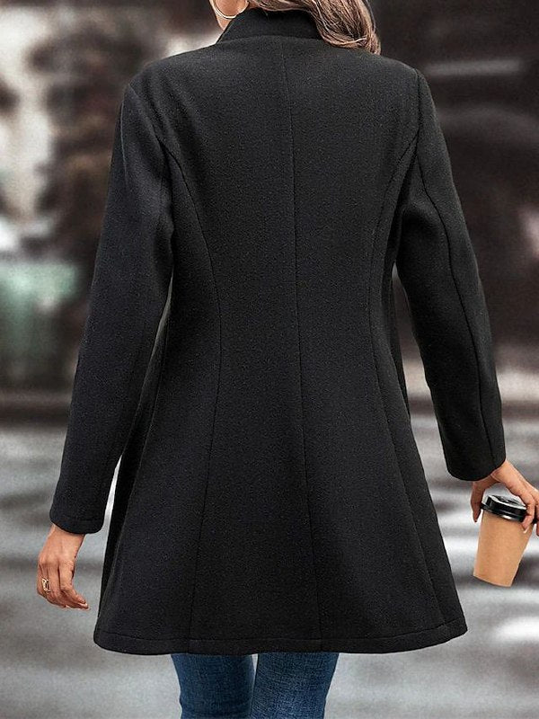 Cozy Women's Coat – Warm Winter Jacket with Stylish Design and Pockets