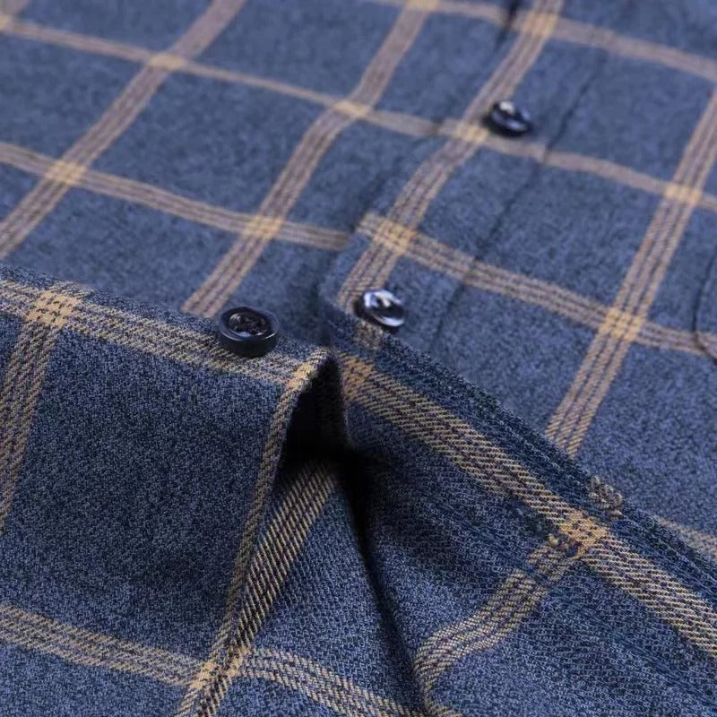 Men's Checked Long-Sleeved Shirt – Stylish Casual Button-Up for Every Occasion