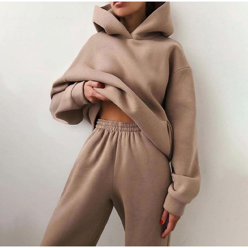 Women's Tracksuit Set – Comfortable Hooded Sweatshirt and Jogger Pants